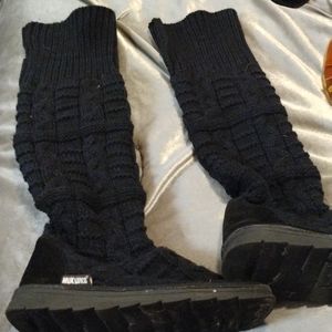 COPY - Cable knit muk luk boots